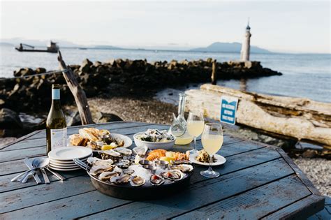 Taylor shellfish farms - A Taste of the Pacific Northwest. We grow the finest shellfish, from the infamous geoduck to our exclusive Shigoku and Totten Inlet Virginica oysters, we specialize in the freshest tide-to-table shellfish the Pacific Northwest has to offer. 